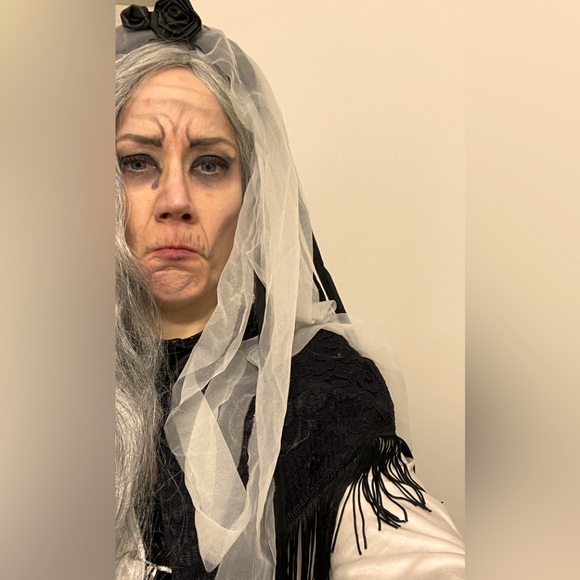 Meet your Posher, Daniella - Picture 5 of 8